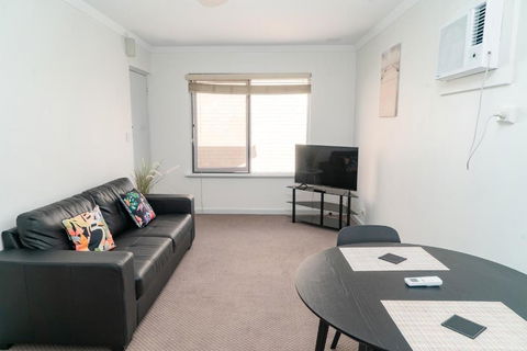 Apartment 25 Burswood - Holiday Sunshine Coast 3
