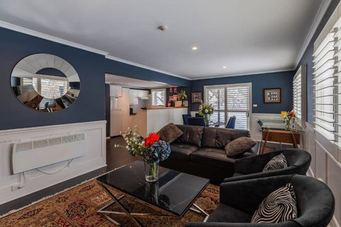 Apartment 5 - The Stables Perisher - Sunshine Coast Tourism 1