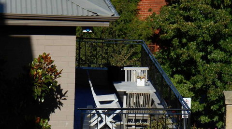 Apartment On Star Unit 2 - Sunshine Coast Tourism 3