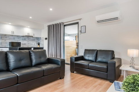 Apartments On Fraser Bicheno - Sunshine Coast Tourism 4