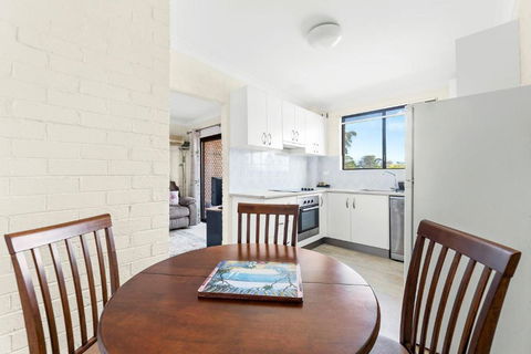 Apollo Unit 14 1st Floor - Sunshine Coast Tourism 2