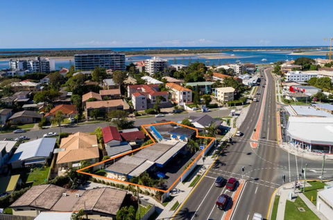 Aqua Blue Motel - Holiday Sunshine Coast 3