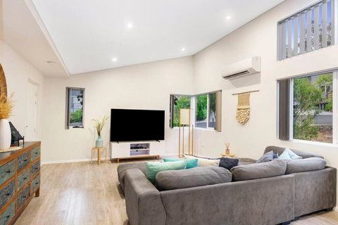 Aqua21 @ Cape Villas Dunsborough - Sunshine Coast Tourism 0