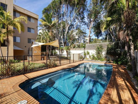 Aquarius Apartment 7 - Holiday Sunshine Coast 0