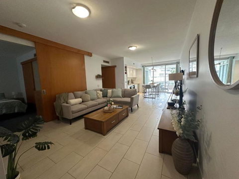 Aquatic Dreaming At 1 Bright Point - Holiday Sunshine Coast 3