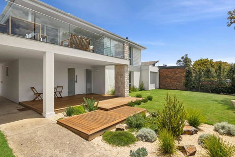 Aquilla By The Beach - Holiday Sunshine Coast 0