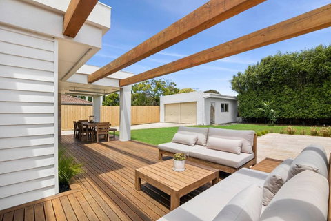 Aquilla By The Beach - Holiday Sunshine Coast 2