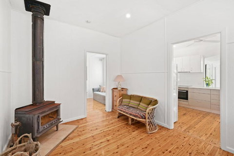 Arcadia By The Sea - Sunshine Coast Tourism 3