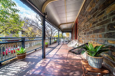Archer St Heart Of North Adelaide Balcony 65TV - Holiday Sunshine Coast 0