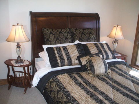 Archery Road Estate - Holiday Sunshine Coast 4