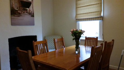 Arden On McLachlan - Holiday Sunshine Coast 3