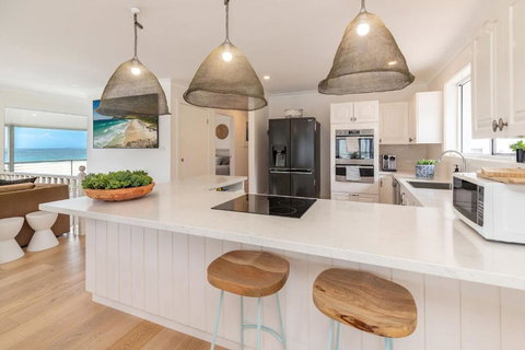 Arkon - Sunshine Coast Tourism 1