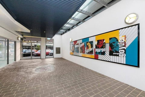 Artistic City Escape With Balcony And Parking - Holiday Sunshine Coast 1