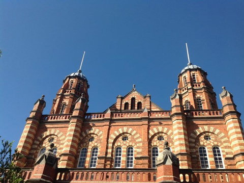 Artsy Destination Compact & Cosy 2 BR Apart At Valley - Holiday Sunshine Coast 1