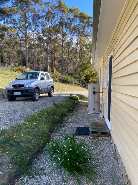 Aruma Cottage Bruny Island - Sunshine Coast Tourism 3