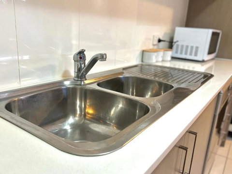 Ashfield 2 Br Apt Bus&Train Shop Parking - Holiday Sunshine Coast 2