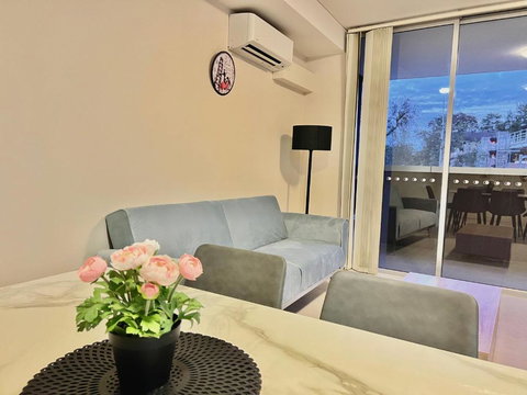 Ashfield 2 Br Apt Bus&Train Shop Parking - Holiday Sunshine Coast 3