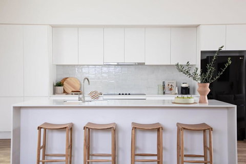 Aster - Sunshine Coast Tourism 1