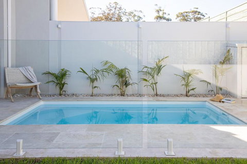 Aster - Sunshine Coast Tourism 2