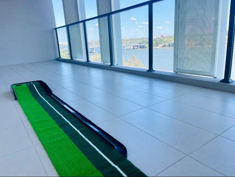 Astonishing Waterview Condo With Pool, Parking - Holiday Sunshine Coast 4