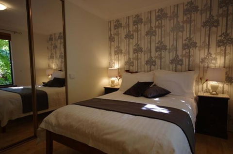 Astoria Retreat Bed & Breakfast - Holiday Sunshine Coast 1