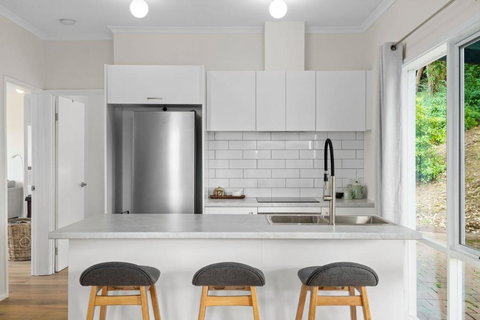 Attunga - Sunshine Coast Tourism 1