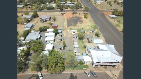 Augathella Palms Motel - Holiday Sunshine Coast 1