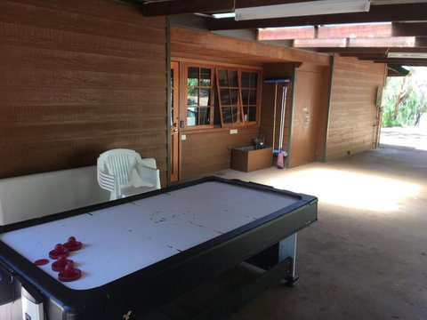 Augusta Sheoak Chalets - Holiday Sunshine Coast 4