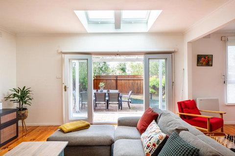 AURORA In Queenscliff - Sunshine Coast Tourism 3