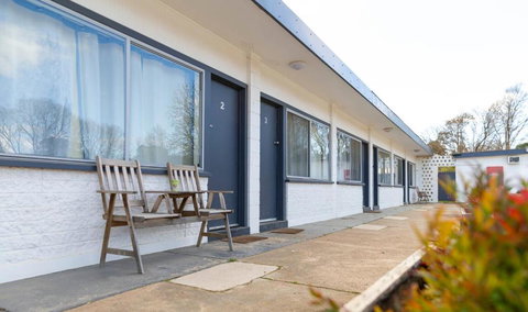 Australian Hotel Motel Yass - Holiday Sunshine Coast 0