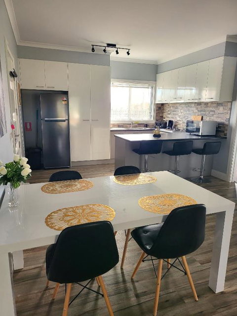 Australian Wildlife At Your Door - Holiday Sunshine Coast 3