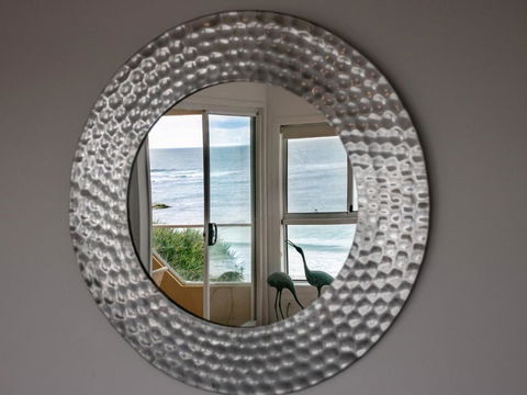 Avalon 1 - Holiday Sunshine Coast 4