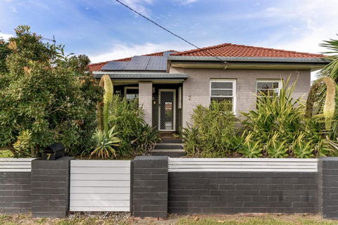 Avondale 7 Cashmore Street - Holiday Sunshine Coast 0