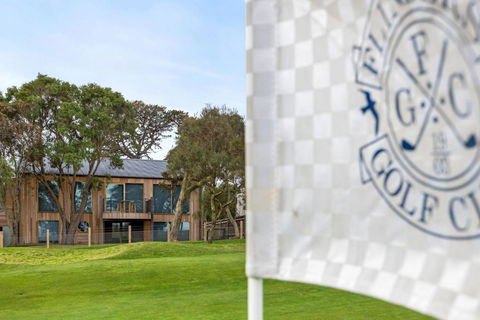 Axbridge - Holiday Sunshine Coast 4