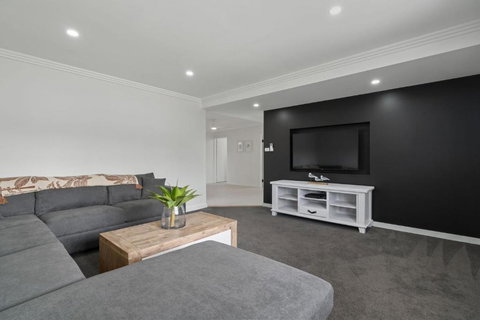 Baci Al Mare Pet Friendly 3 Mins Walk To Beach - Sunshine Coast Tourism 3