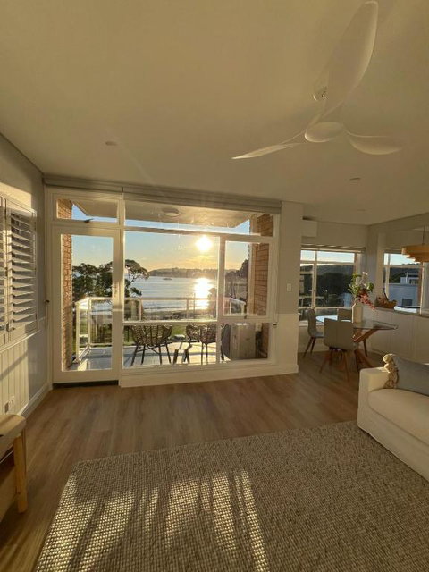 Balmoral Sands - Landing In Paradise - Sunshine Coast Tourism 3