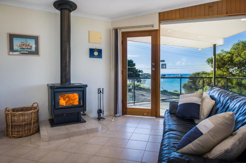 Baudin House - Sunshine Coast Tourism 2