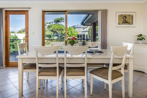 Baudin House - Sunshine Coast Tourism 3