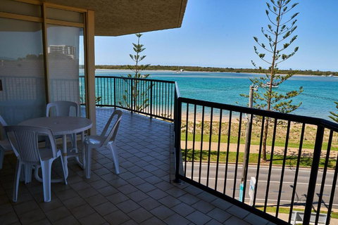 Bayview Beach Holiday Apartments - Sunshine Coast Tourism 2