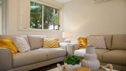 Beach Blessings Ettalong Beach - Sunshine Coast Tourism 2