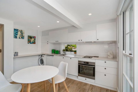 Balmoral Cabana - Large Terrace & 150m To Beach - Sunshine Coast Tourism 2