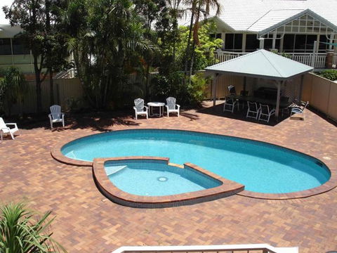 Southport Motel & Apartments - Holiday Sunshine Coast 14