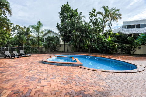 Southport Motel & Apartments - Holiday Sunshine Coast 8