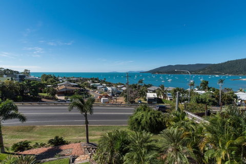Hayman Views - Sunshine Coast Tourism 10