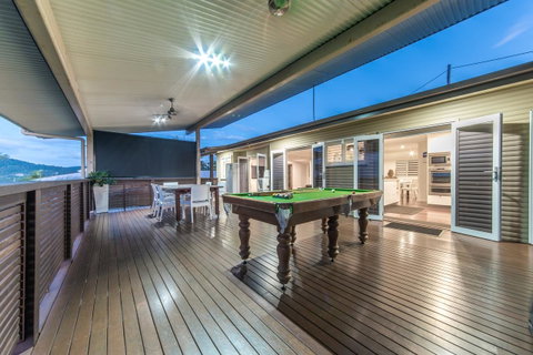 Hayman Views - Sunshine Coast Tourism 20
