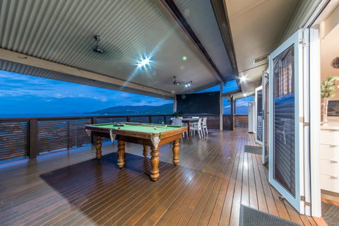 Hayman Views - Sunshine Coast Tourism 7