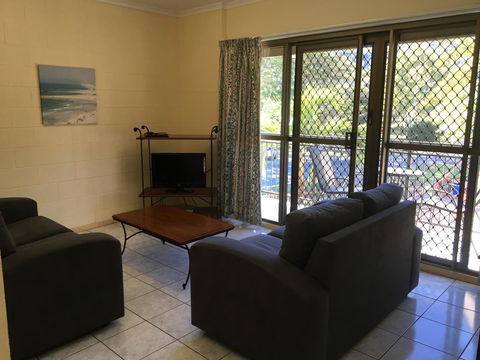 Whitsunday Waterfront Apartments - Sunshine Coast Tourism 24