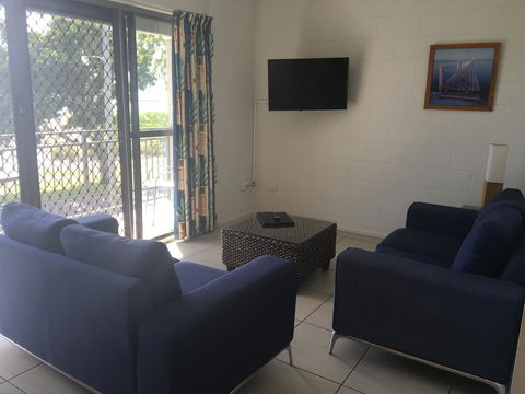 Whitsunday Waterfront Apartments - Sunshine Coast Tourism 22