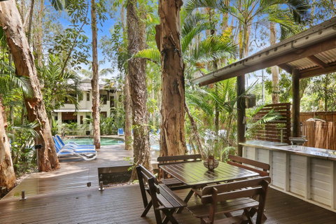 The Reef Retreat Palm Cove - Sunshine Coast Tourism 7