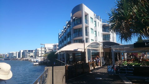 La Promenade - Sunshine Coast Tourism 0